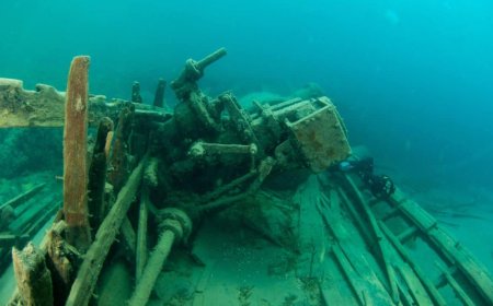 Divers Found a Perfectly Intact Ship in the Atlantic, but Every Person on Board Had Vanished