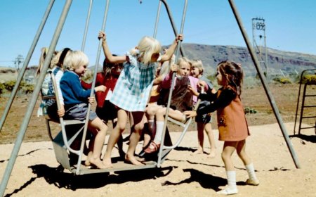 Psychologists Say Kids Who Grew up in the 1970s With No Scheduled Playdates and No Parental Supervision Had the Last Childhood That Was Fully Theirs