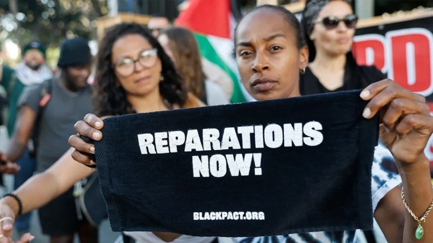 Black Chicagoans call on reparations from government, money deposits like 'stimulus' checks