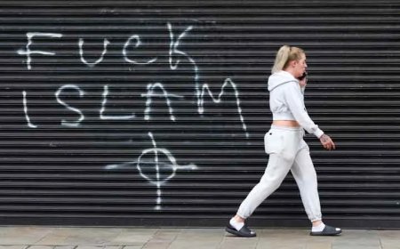 MUST-WATCH Wednesday LIVE: Ireland Leads UK-Wide Revolt Against Globalist-Sponsored 3rd World Islamic Invasion After Attempted Beheading Video Goes Viral! Tune In Now For Latest Shocking Developments/Videos! Plus, Trump Relaunches War With Iran, Striking Water Supplies 
