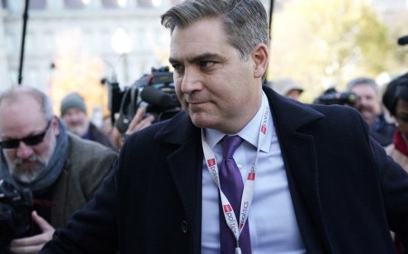 Jim Acosta ruthlessly mocked for comparing removal of Trump’s name from Kennedy Center to fall of Berlin Wall