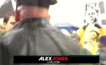 FLASHBACK VIDEO: Remember The Time That Police Attacked Peaceful JFK Assassination Researchers In Dallas At Dealey Plaza In 2013?