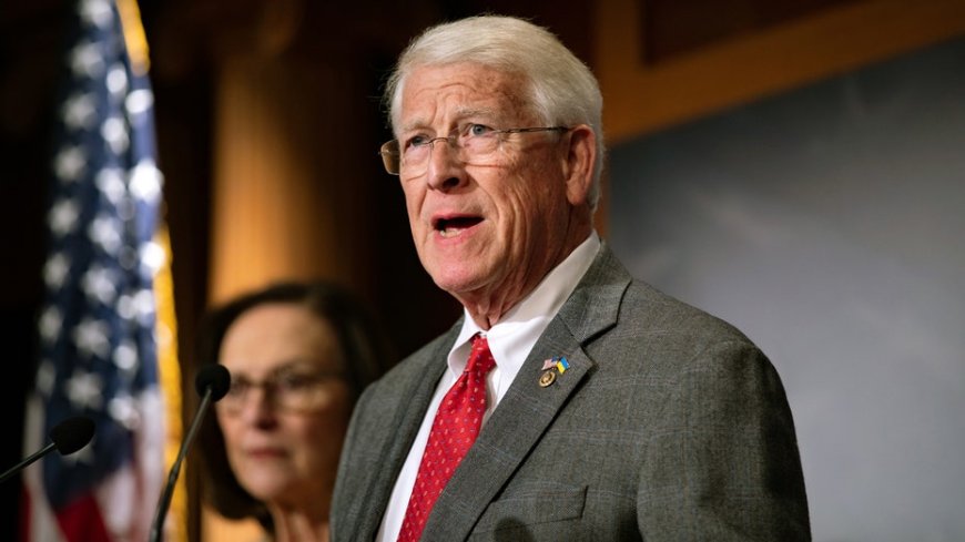 Top Senate Republican rips into Trump's Iran deal, says $300B makes Obama deal look like 'a pittance'