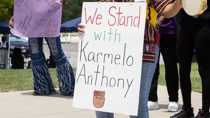 Karmelo Anthony Jury Never Heard About Him Stalking Ex-Girlfriend, Threatening & Violent Texts, Saying He Was “On The Verge” With Picture Of Knife Hours Before Murdering Austin Metcalf