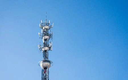 Jersey Shore Residents Step Up Fight To Keep Verizon 5G Towers Off Beachfront